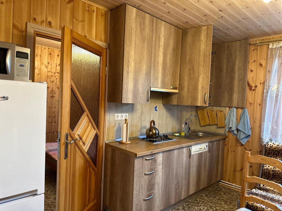 Apartamentai Su Pirtimi 克莱佩达 外观 照片